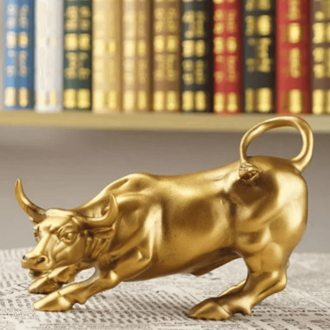 Estátua de Touro Wall Street Dourado em Resina – Símbolo de Força e Prosperidade para Decoração | Loja Bosque