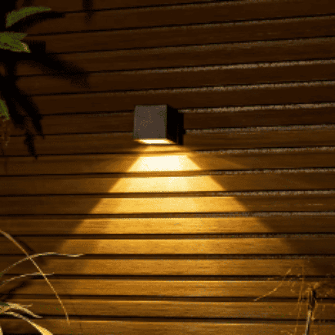 Luminária Solar de Parede À Prova D'água Para Jardim Muro e Varanda | Loja Bosque