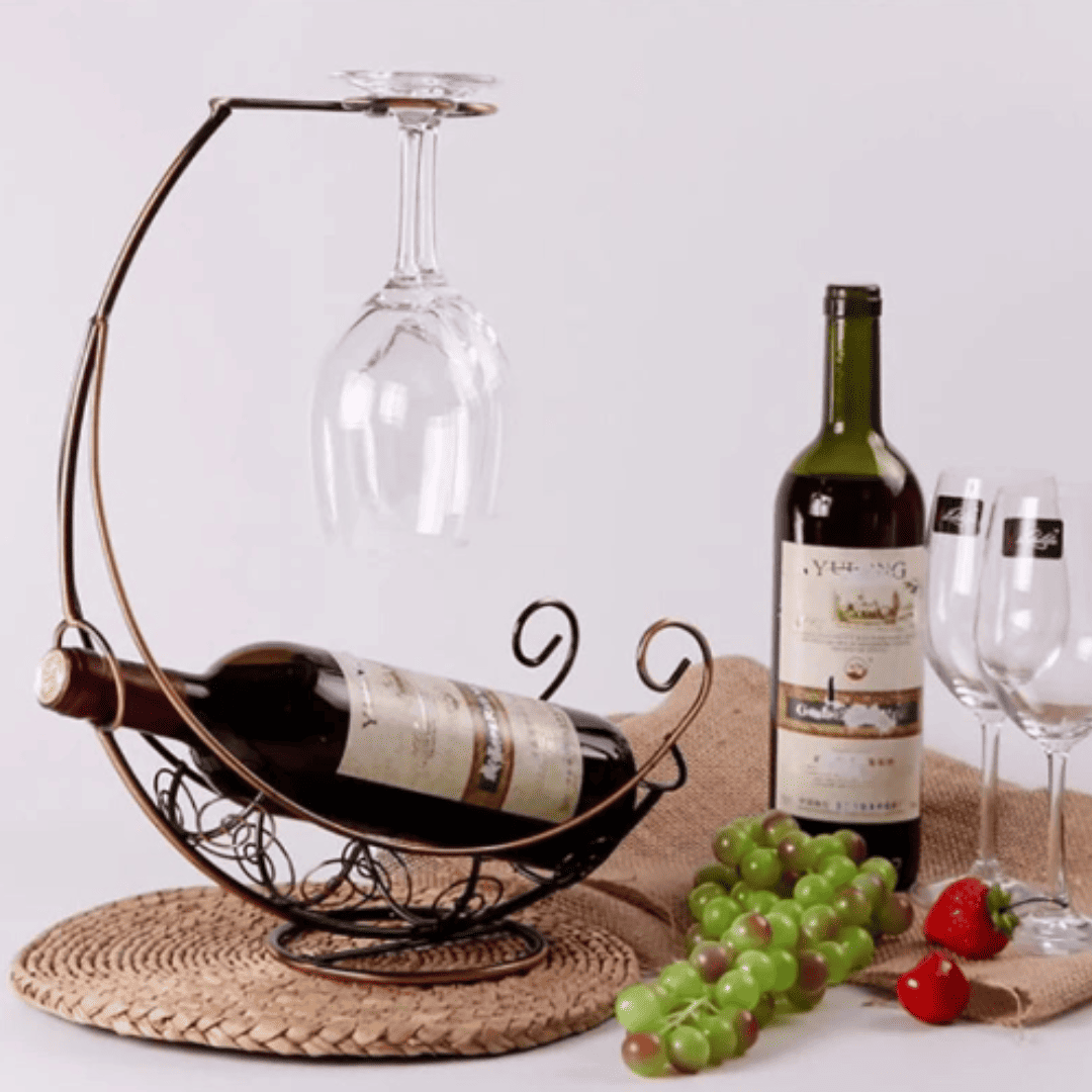 Suporte Criativo em Metal para Vinho e Copos - Elegância para Bar e Decoração | Loja Bosque